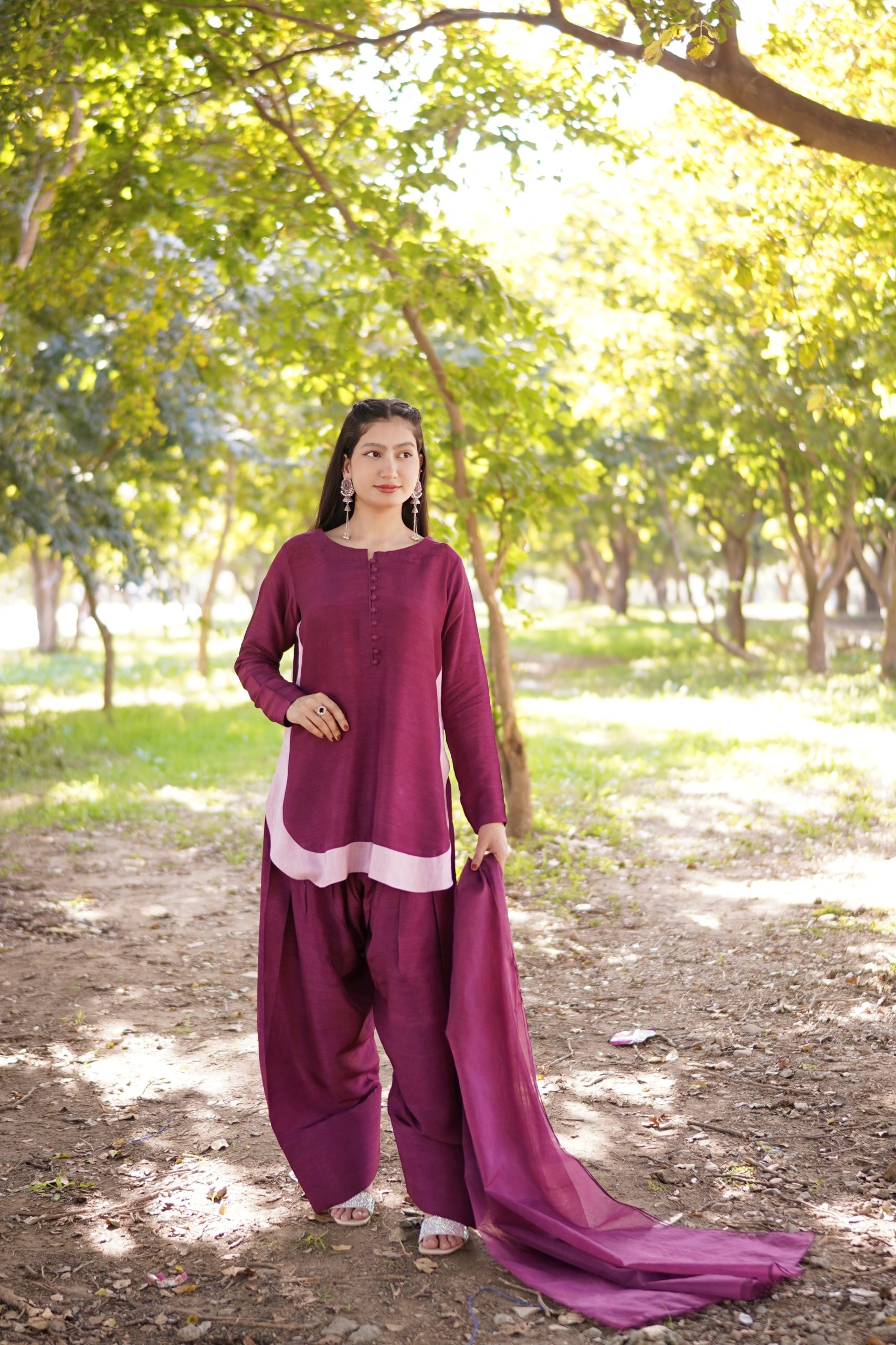 Plum Noor - Image 2