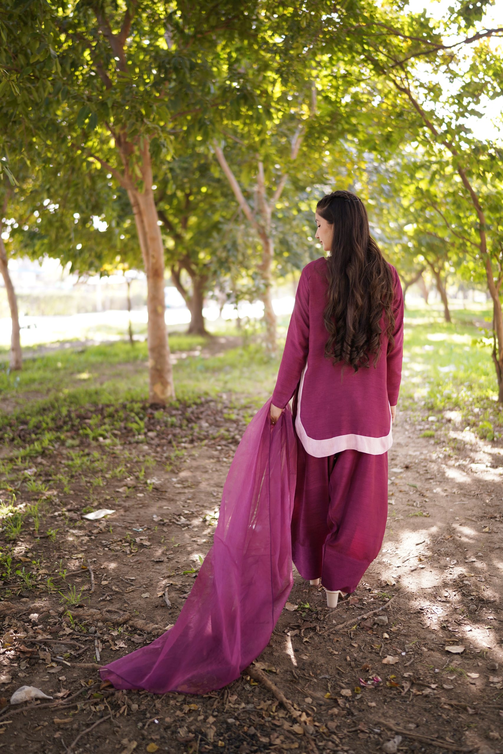 Plum Noor - Image 9