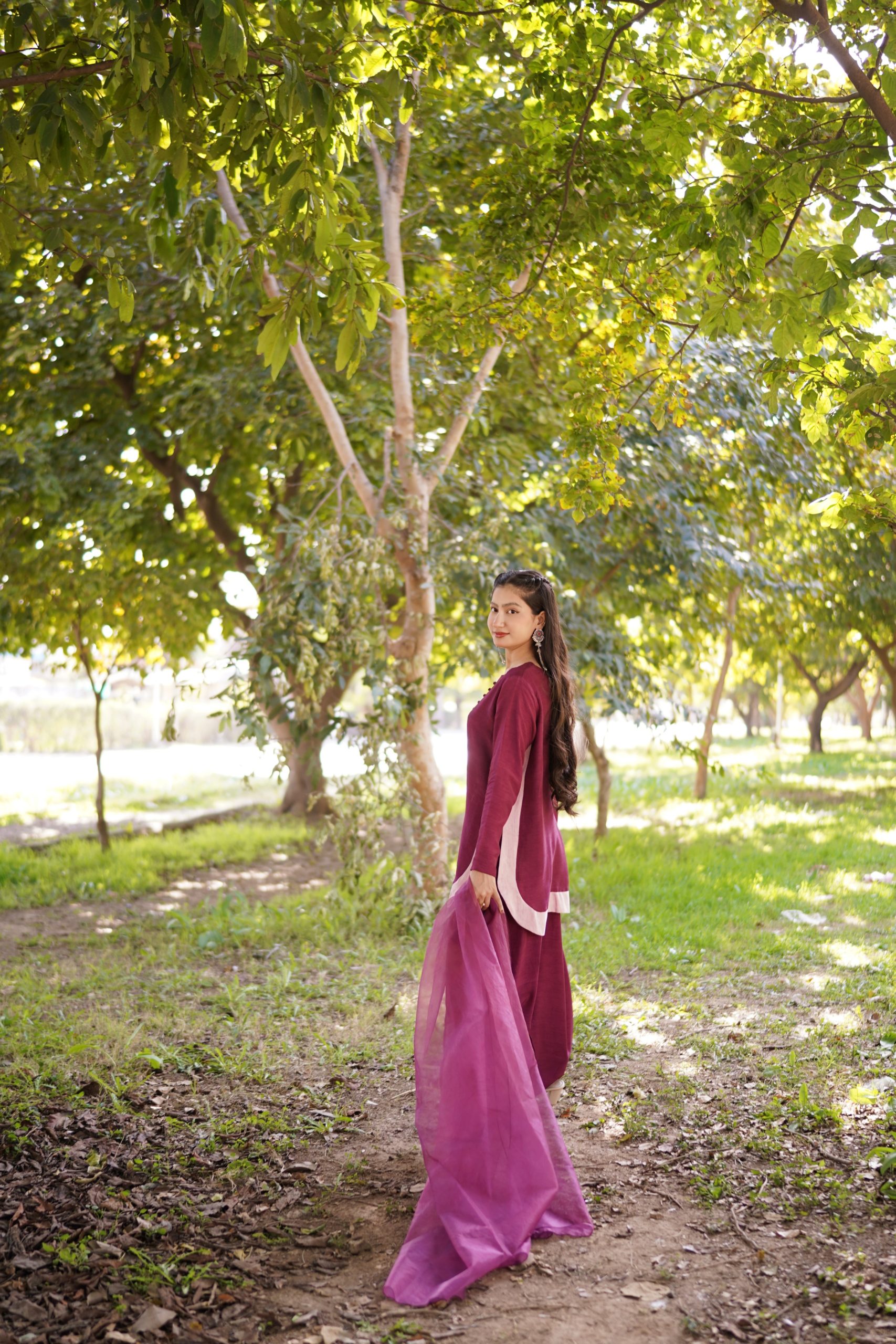 Plum Noor - Image 11